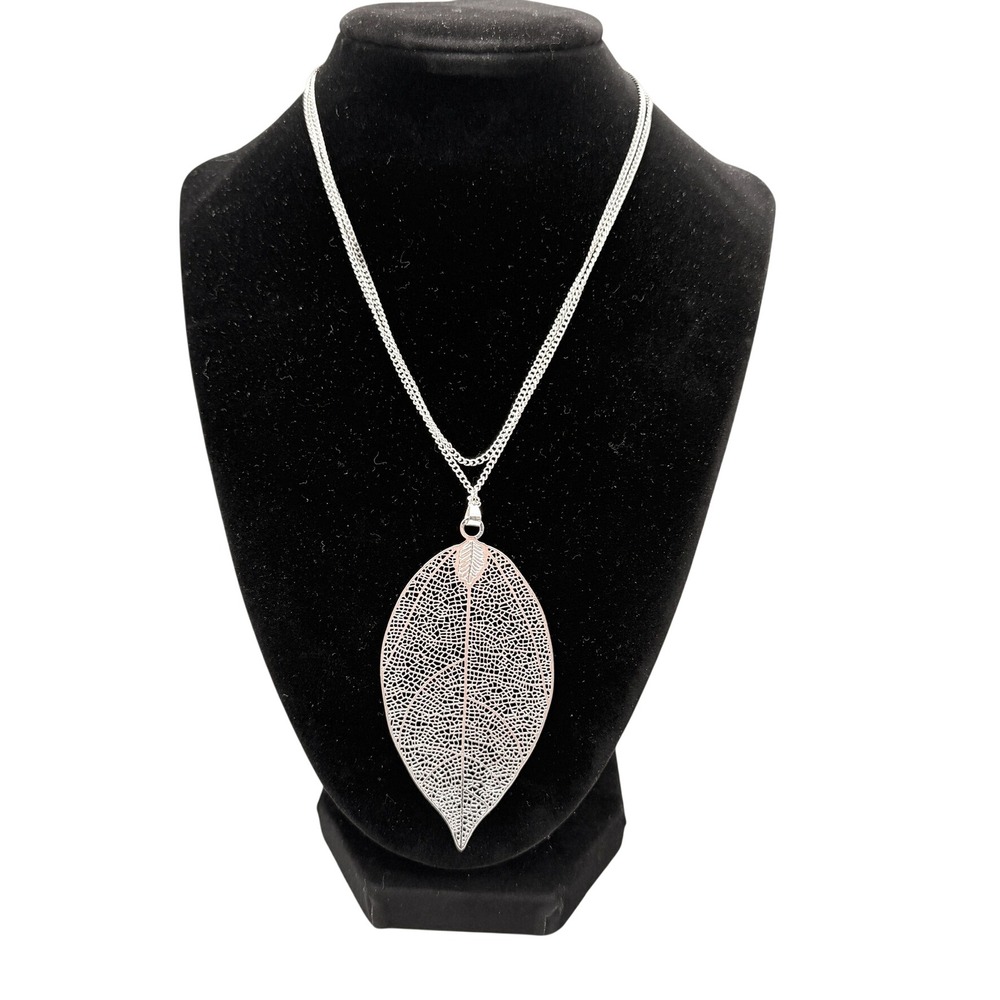 Filigree Skeleton Leaf Pendant Necklace 17 in Silver Whimsicle Forest Core Fairy